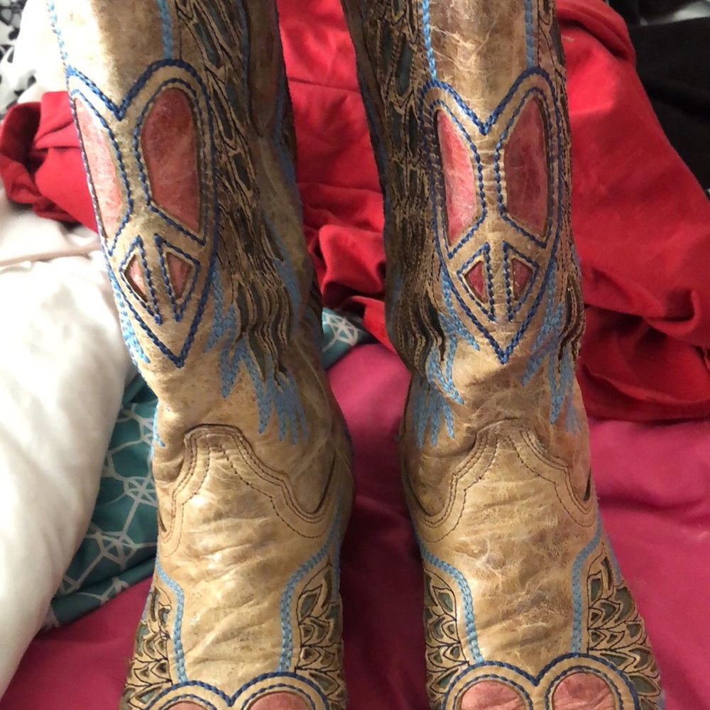 Women’s corral boots